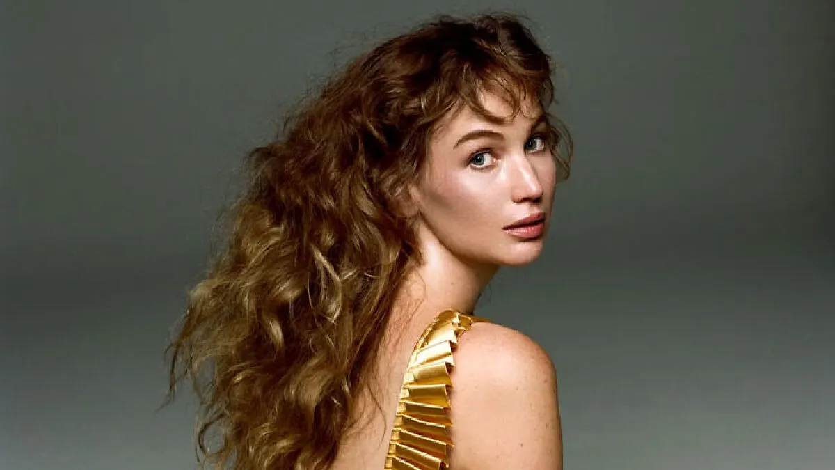 Jennifer Lawrence Gets Brutally Candid About Plastic Surgery And Why She Plans To Get More