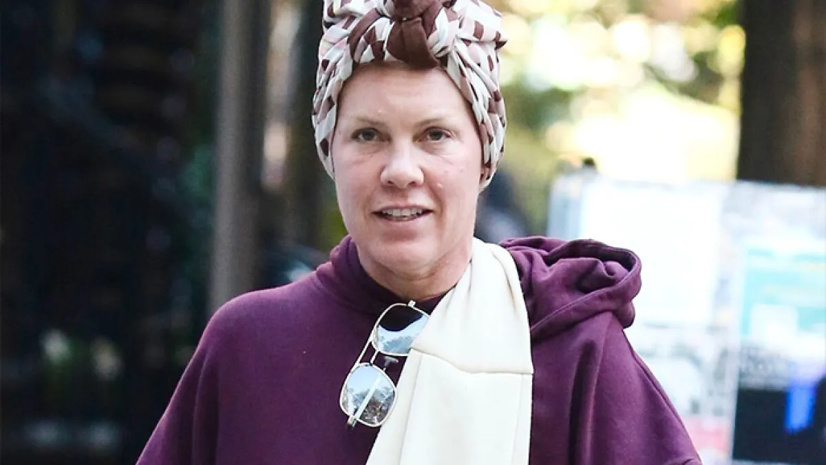 Pink Cheekily Claps Back After Viral Makeup-Free Photo Invited Cruel Comments