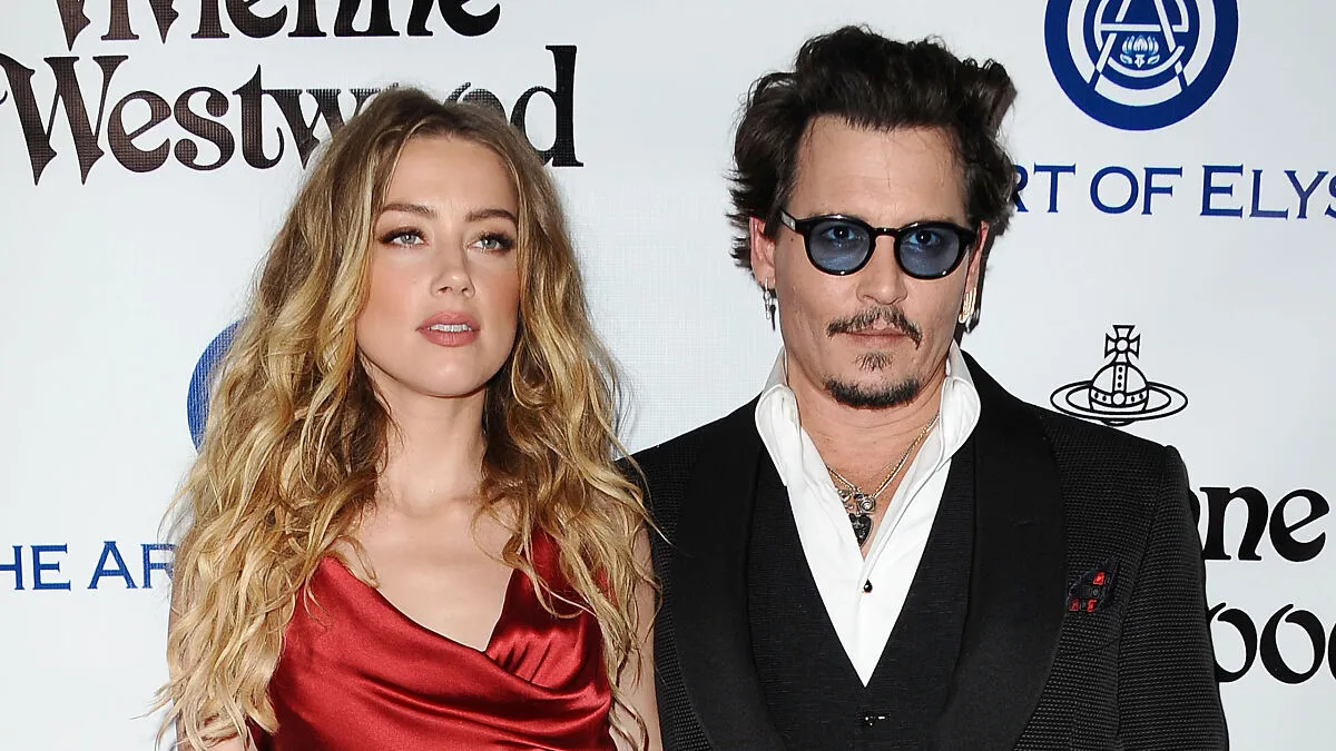 Hollywood Heartthrob Hit With Furious Backlash Over "Disgusting" Joke About Amber Heard Lawsuit