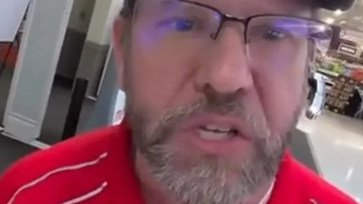 “It Broke My Heart”: Store Employee's Emotional Confession Moves People As He Calls Out Instagram Prankster