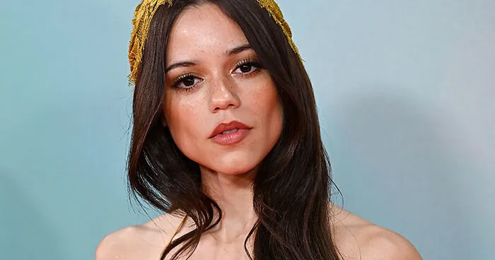"Like We're Peasants": Jenna Ortega Enrages Her Fans After Revealing How She Feels About Interacting With Them