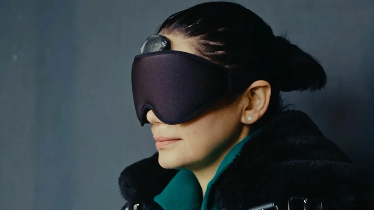 Researcher Spends 5 Days In Darkness For Sensory Deprivation Experiment, Shares What Came To Light
