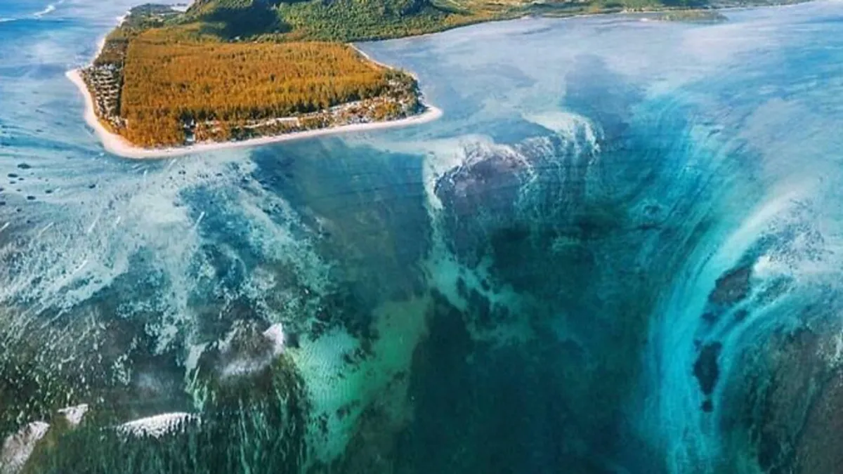 89 Terrifying Pictures That Prove The Ocean Is Scarier Than You Think