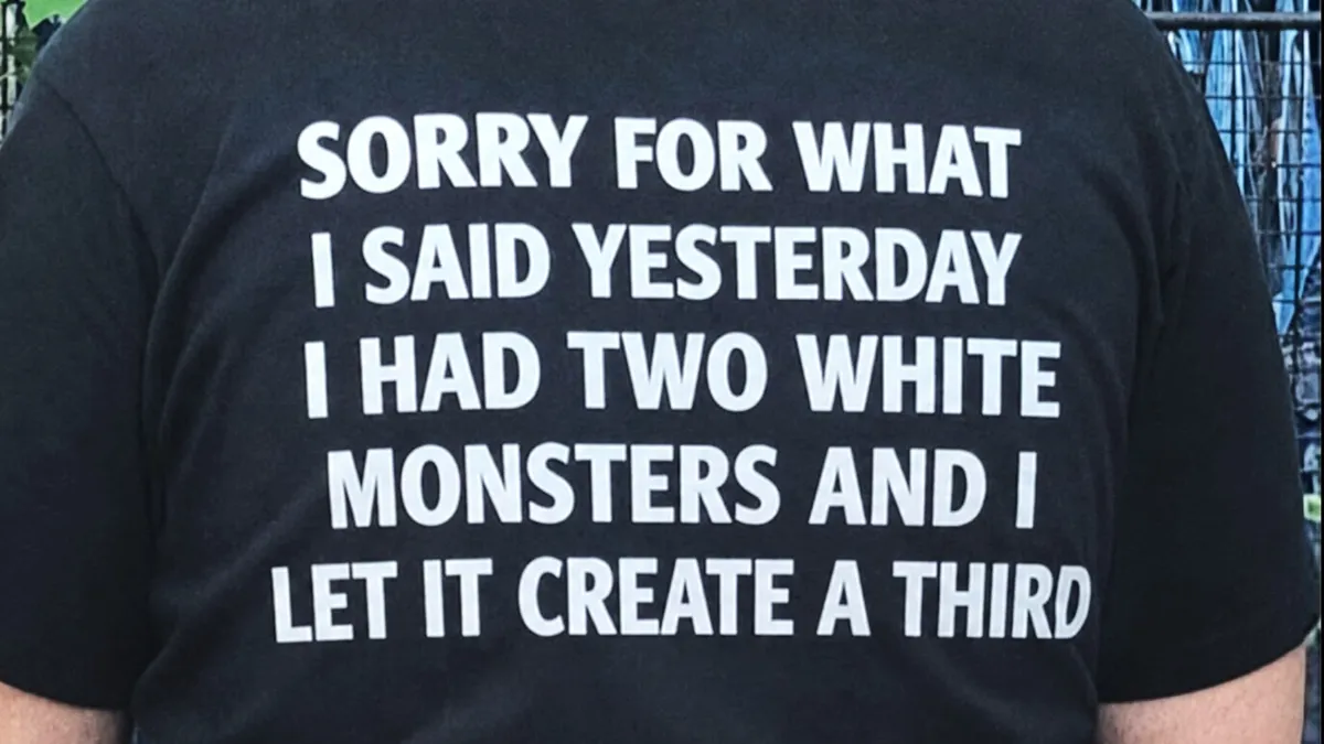 45 Hilarious T-Shirts And Hats With Texts Nobody Expected