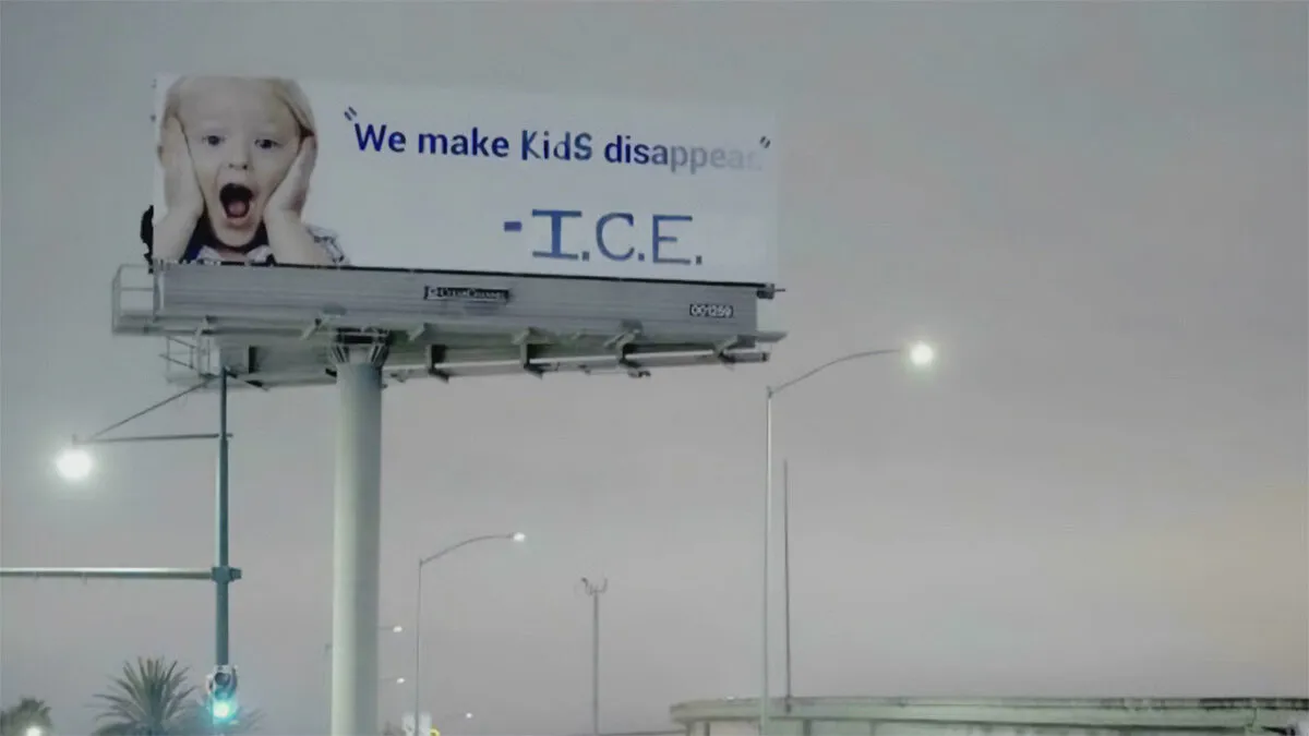 60 Tiny Vandalism Pranks That Were Too Funny And Creative To Be Truly Offended By