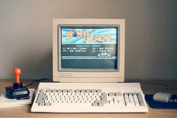 Vintage Commodore computer set up on a desk as a rare dumpster find.