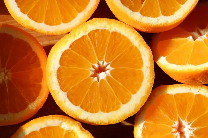 69 Of The Strangest And Funniest Moments That Happened During A Funeral