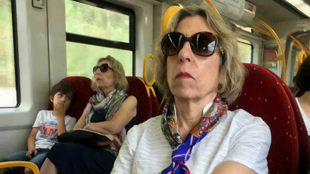 88 Glitches In The Matrix That Might Make You Stop Scrolling And Leave You Confused