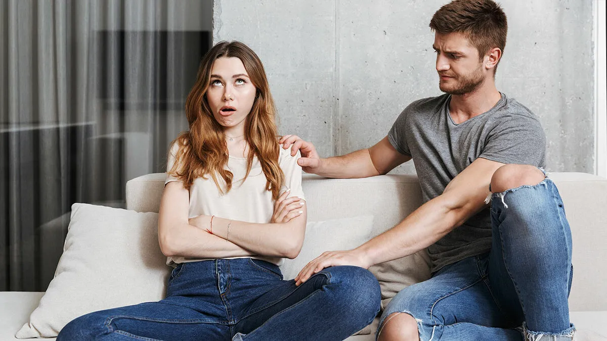 You Might Think You've Found The One, But These Signs Point To Love Bombing Instead