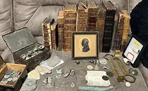 90 Amazing Old Treasures That Antique Lovers Were Lucky Enough To Discover (New Pics)