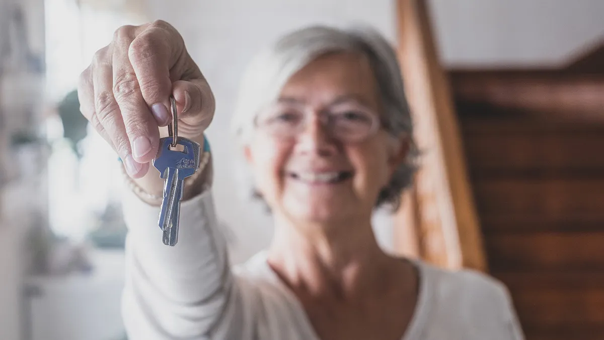 Couple Want To Transfer Lease To Their Friends, MIL Pushes It To Her Daughter Instead, Drama Ensues