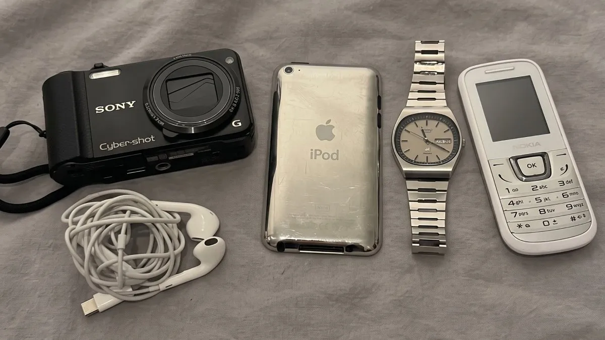 67 Old Gadgets That Look Almost Unbelievable Compared To The Technology We Have Today