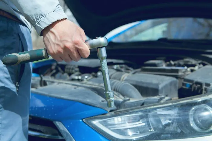 41 Basic Life Skills Some Adults Somehow Made It To Adulthood Without Learning