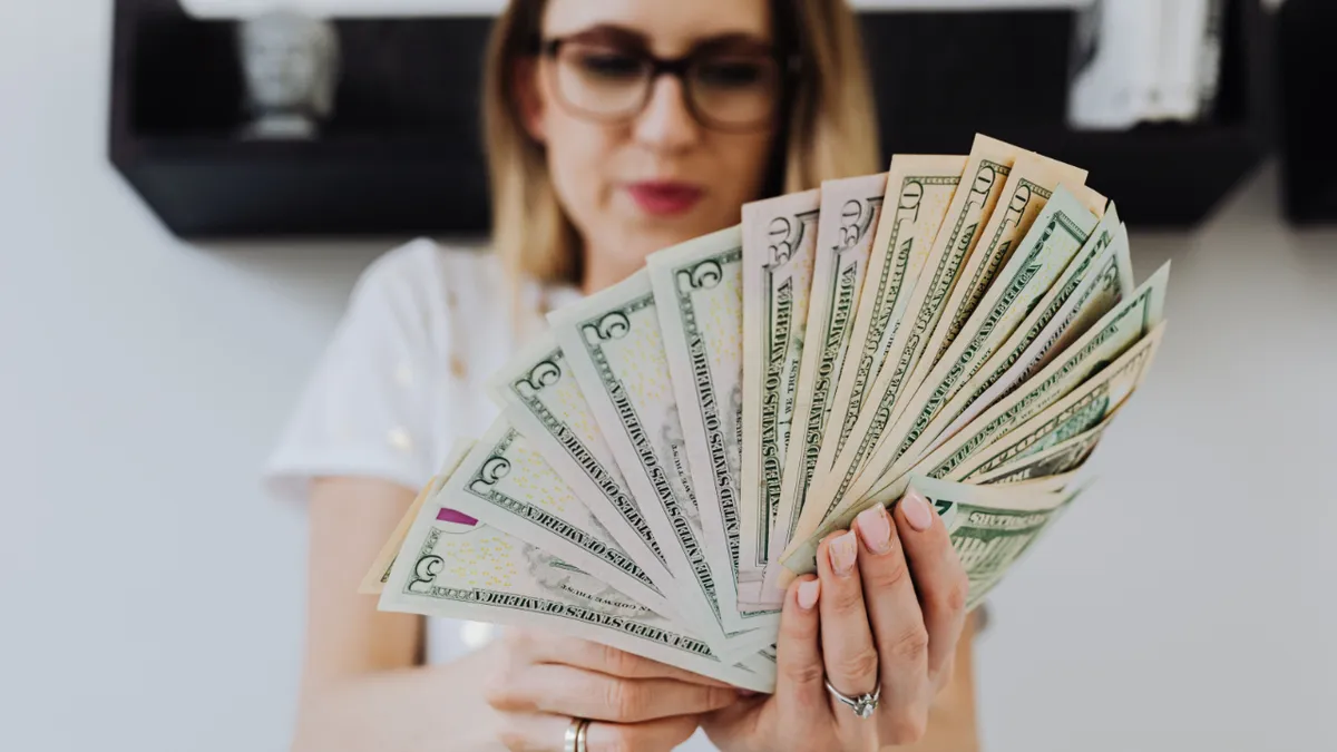 Woman Gets A Life-Changing Inheritance While Sis Gets A Fraction, Decides Her New Life Should Be A Secret