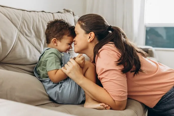 Women Who Never Lived With A Guy Share 50 Things That Surprised Them When They Moved In With One