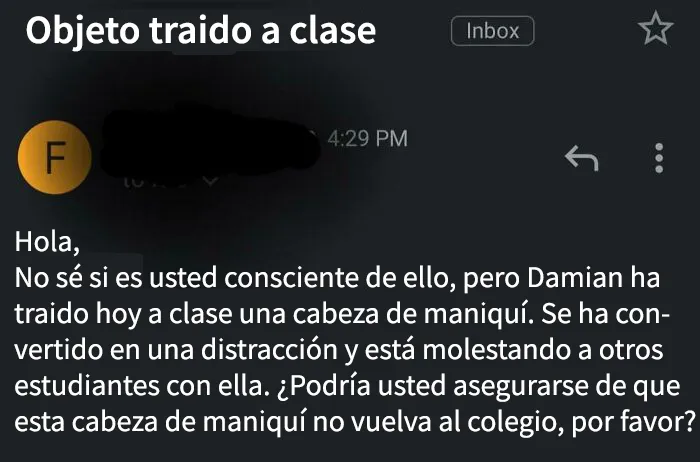 El email que recibí hoy del profesor de mi hijo de 8 años. ¿Sabes lo difícil que es explicarle las consecuencias cuando intentas no reírte?