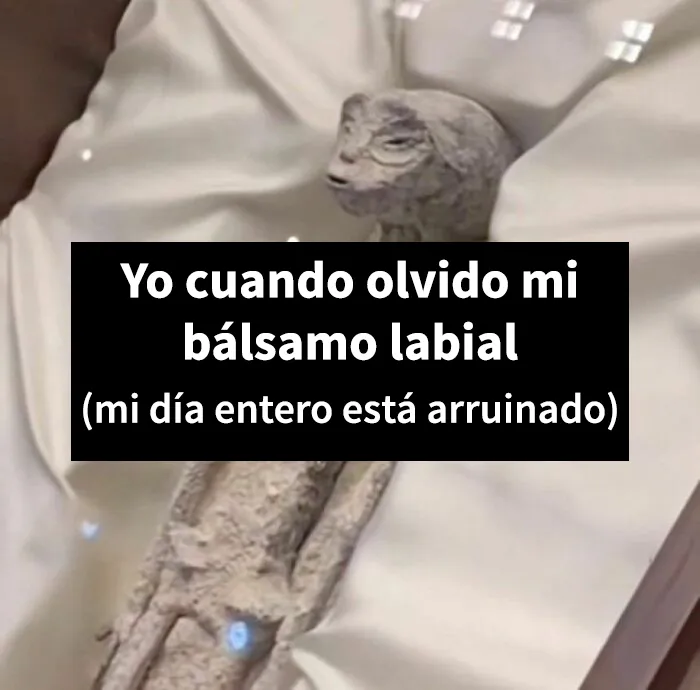 20 divertidos memes sobre la experiencia de ser mujer (y de ser humano) de la cuenta Boujeeee
