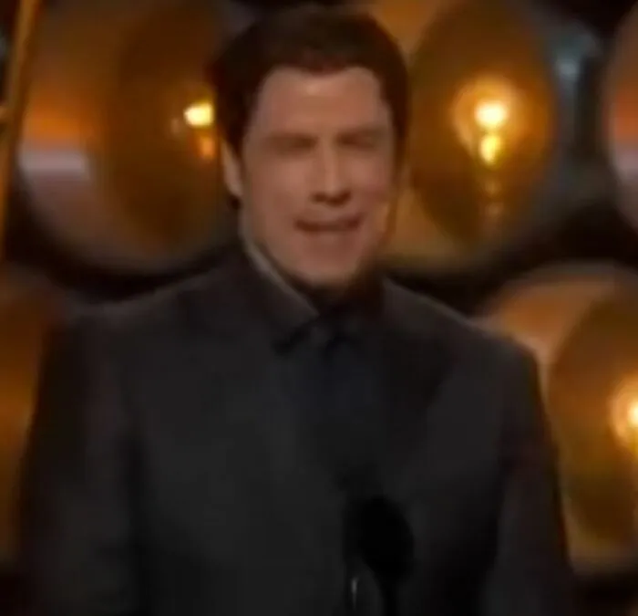 El percance de John Travolta en los Oscar