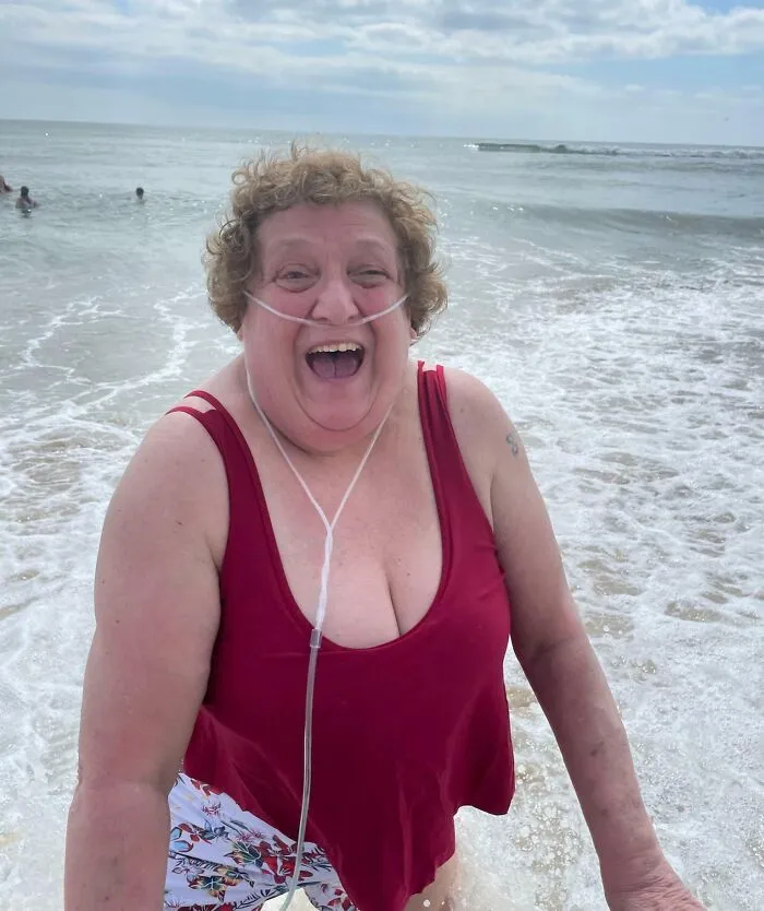 La primera vez en el mar de mi suegra, a sus 64 años