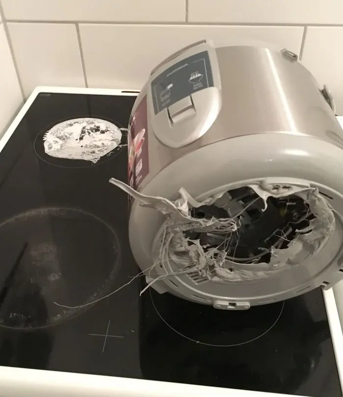 Creo que mi madre no entiende como funciona su arrocera
