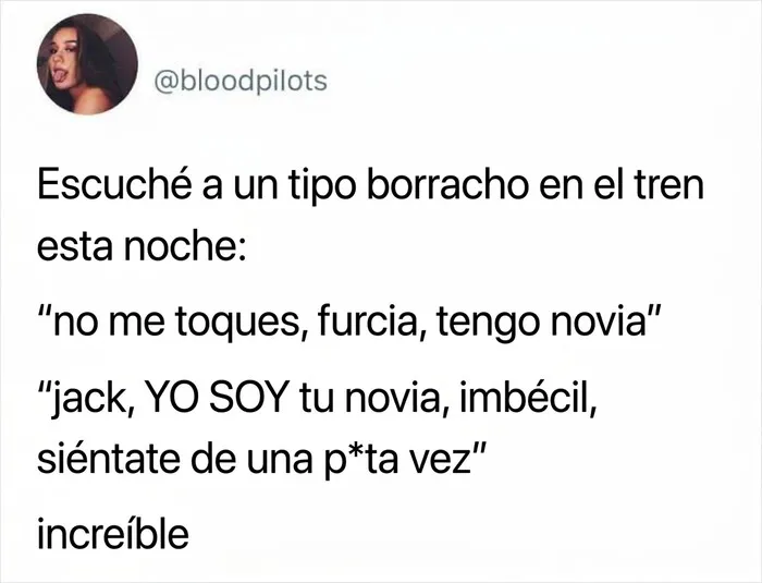 Captura de pantalla de Twitter con memes divertidos sobre una pareja en el tren