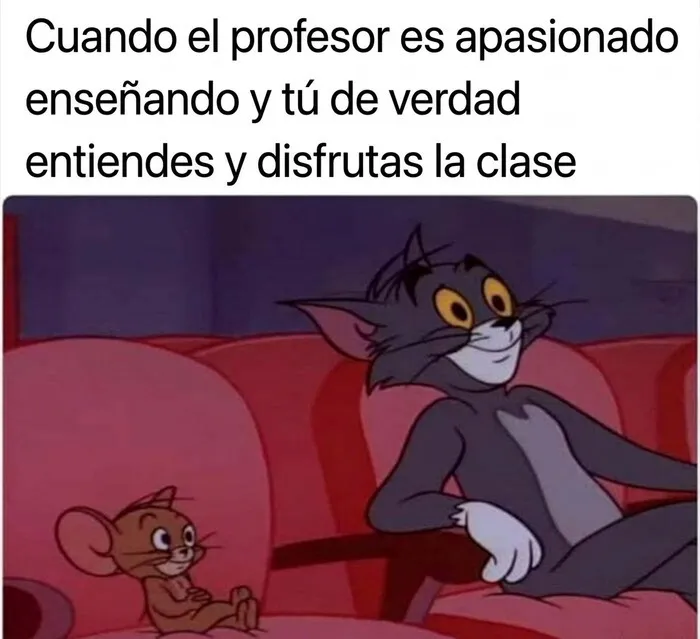 Meme divertido de Tom y Jerry sentados en el cine prestando atencion