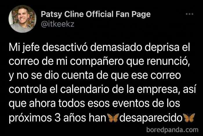 Publicación en redes sociales que expone el error de uno de los peores jefes al borrar un correo.