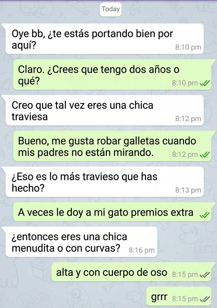 Diálogo divertido sobre travesuras y mensajes ridículos en conversación de mujeres y hombres