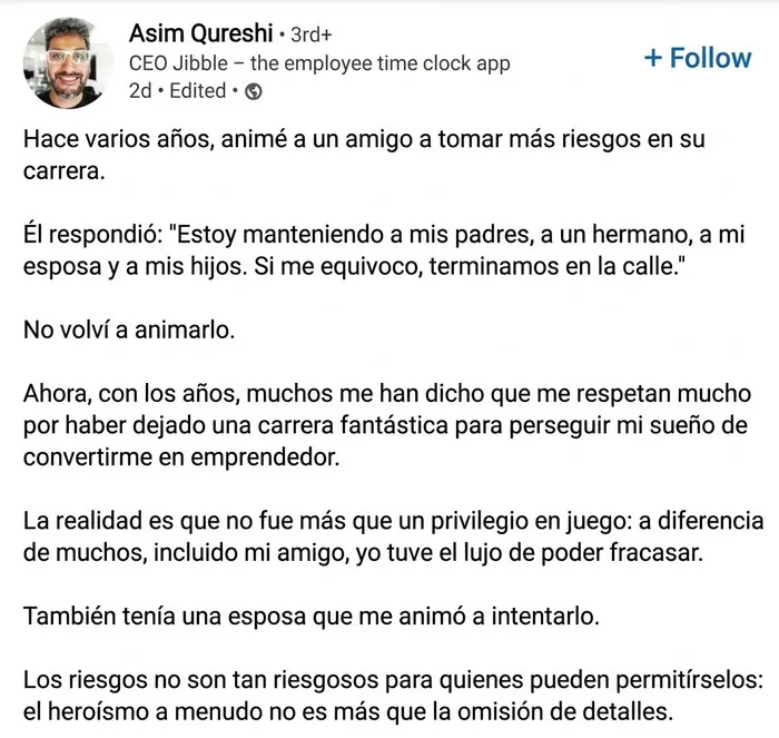 Reflexión sobre riesgos, carrera y apoyo familiar para emprender