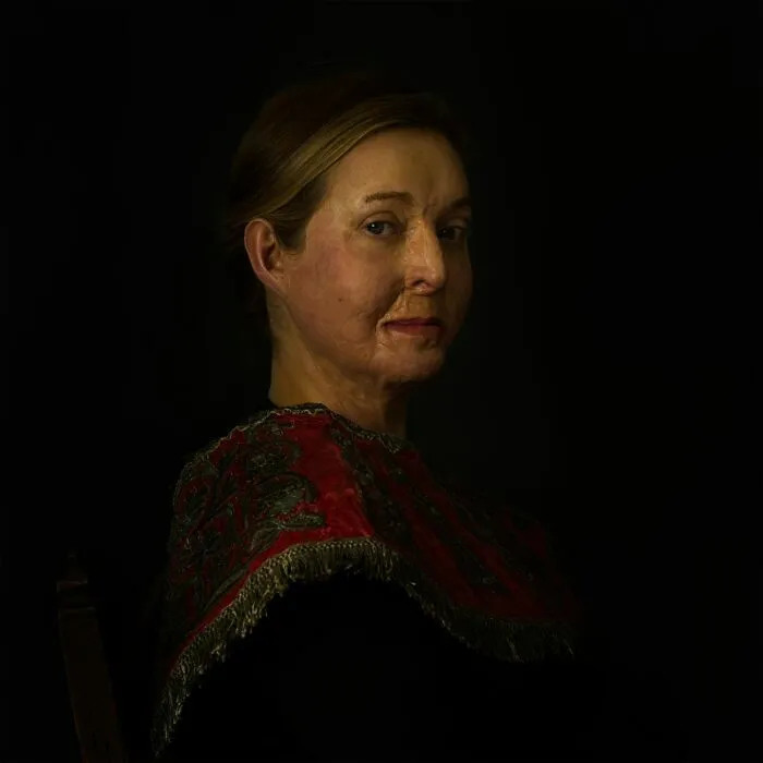 Retrato artístico en luz oscura en las mejores fotos premiadas 2026