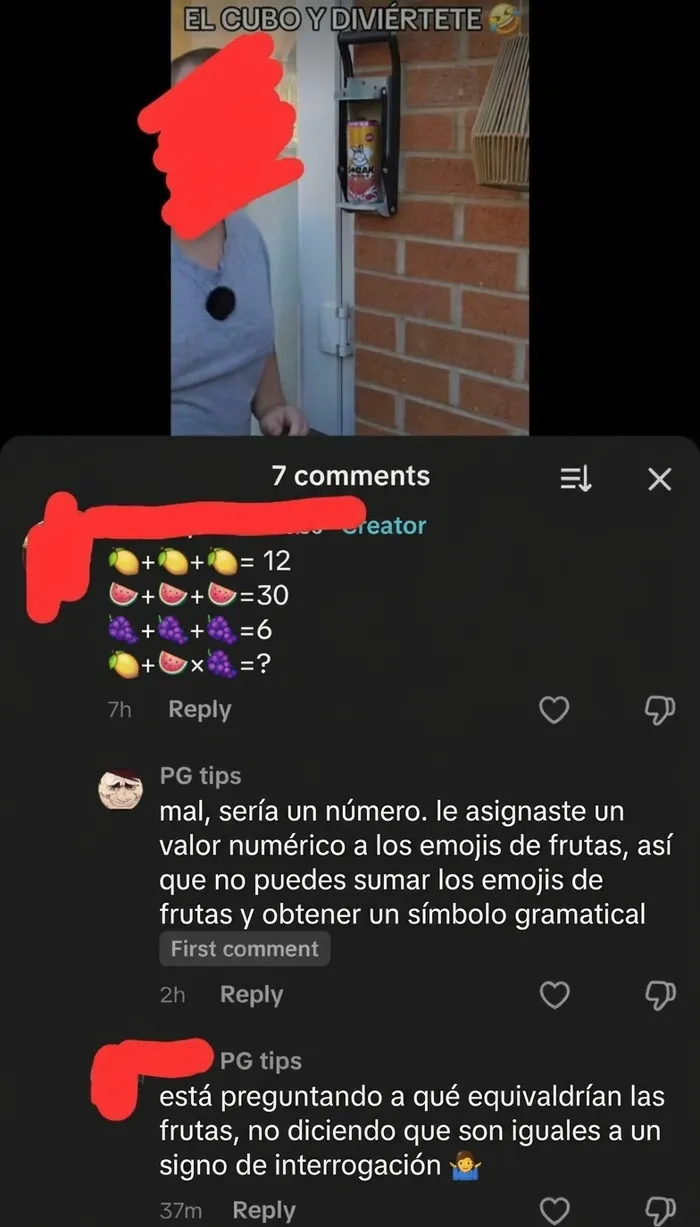 Captura de comentarios en TikTok demostrando su ignorancia con un problema matemático absurdo.