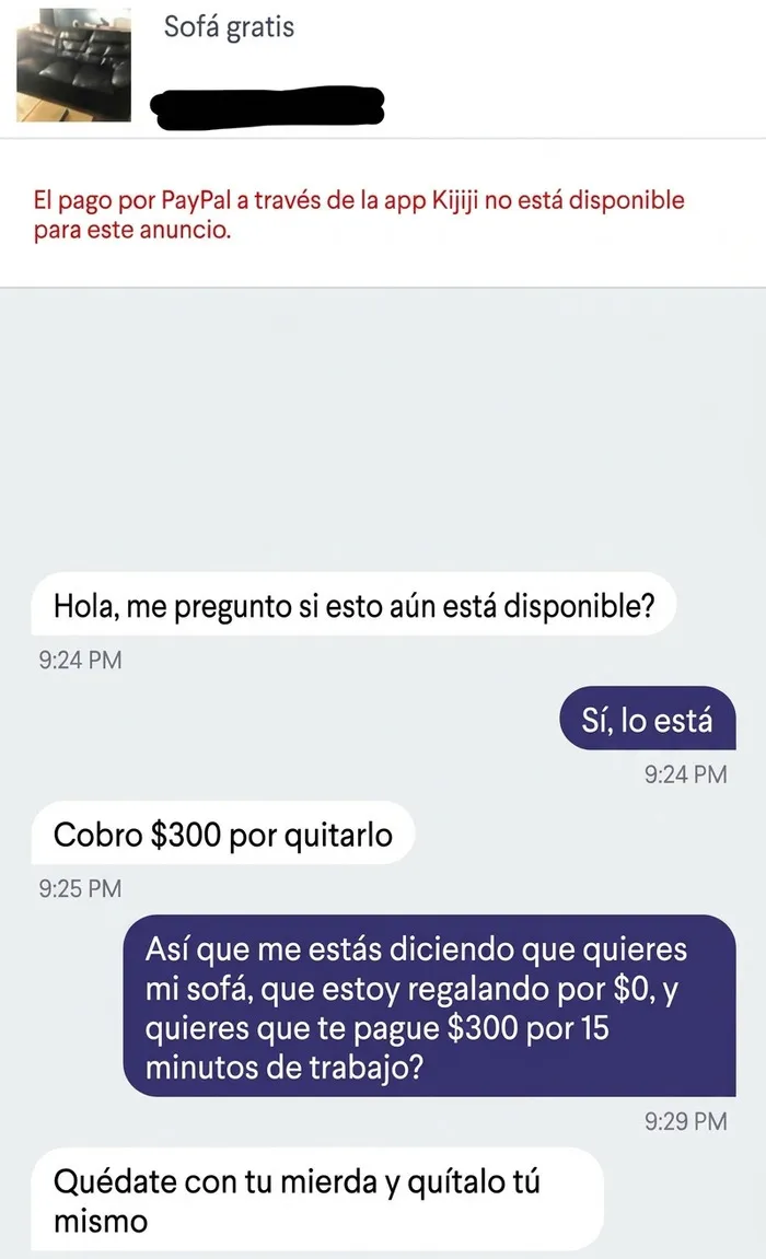 Captura de chat con pedigüeños exasperantes exigiendo pago por llevarse un sofá gratis