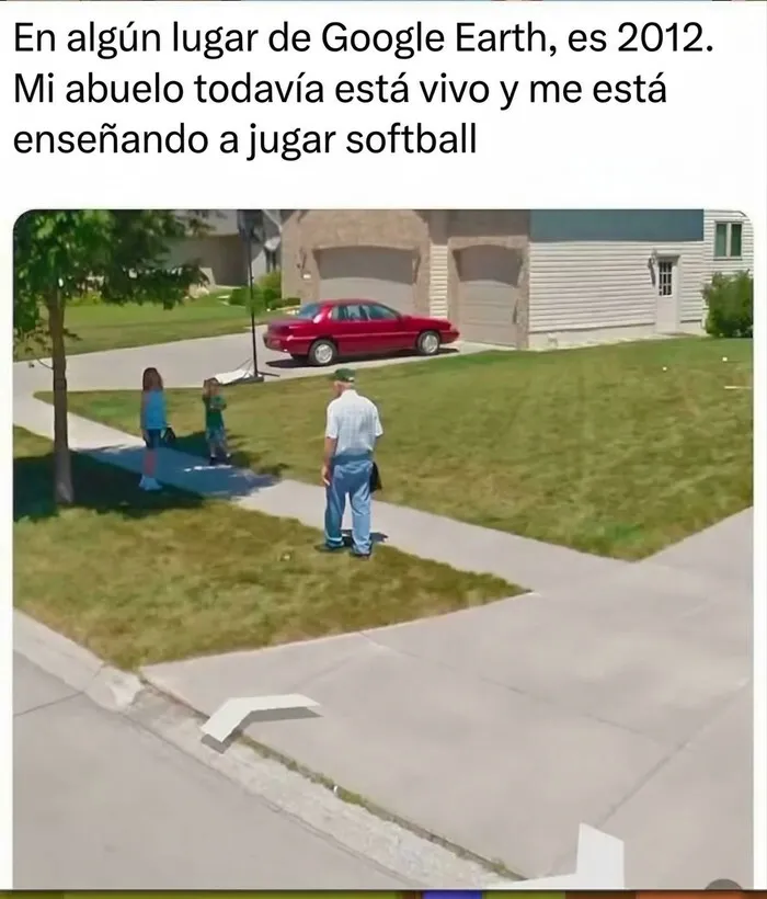Captura de Google Earth de un abuelo con niños jugando, ejemplo de publicaciones reconfortantes llenas de recuerdos.