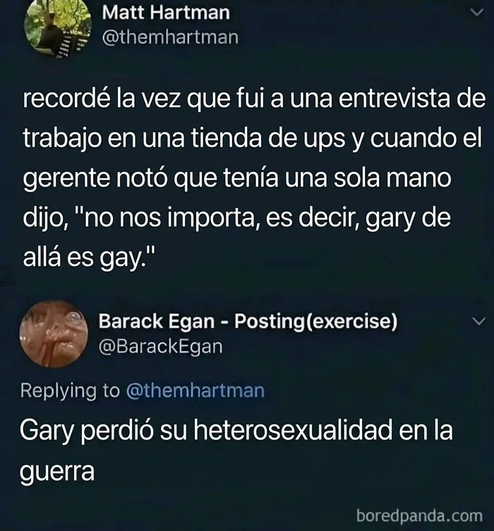 Captura de pantalla con tuits divertidos sobre una confusión durante una entrevista de trabajo.