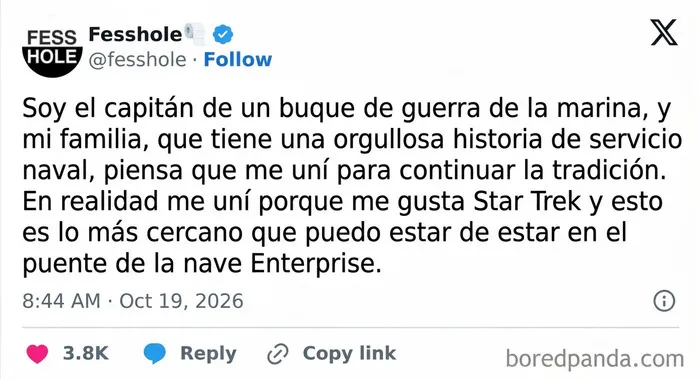 Publicación en redes sociales con confesiones anónimas de un capitán de barco fan de Star Trek