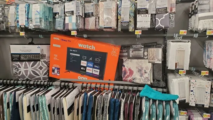 Alguien Decidió Que No Se Llevaba Una Tele