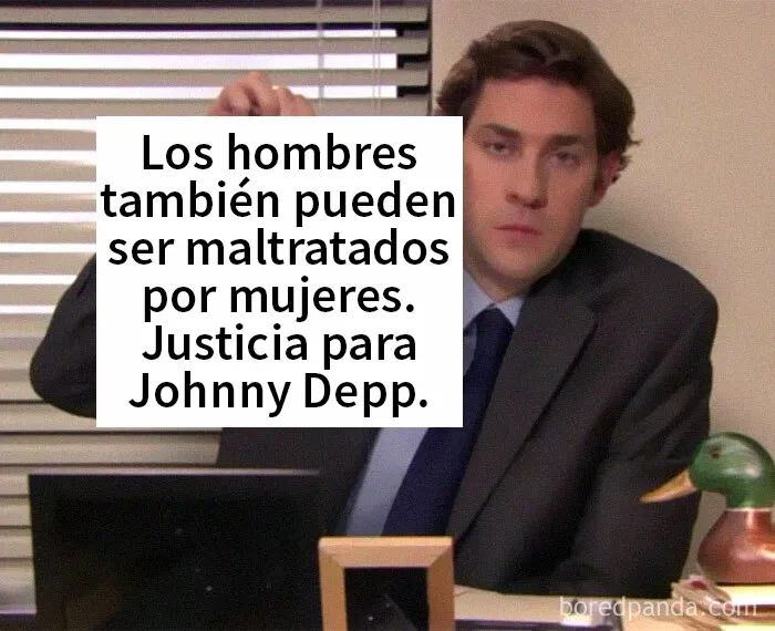 La gente apoya a Johnny Depp con estos 15 memes, pero no todo el mundo está de acuerdo