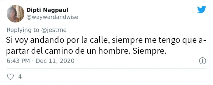 "Dime que eres una mujer sin decirme que eres una mujer" (20 tuits)