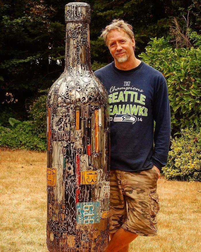 Artista Autodidacta Americano Convierte Materiales Recuperados En Esculturas Alucinantes (30 imágenes)