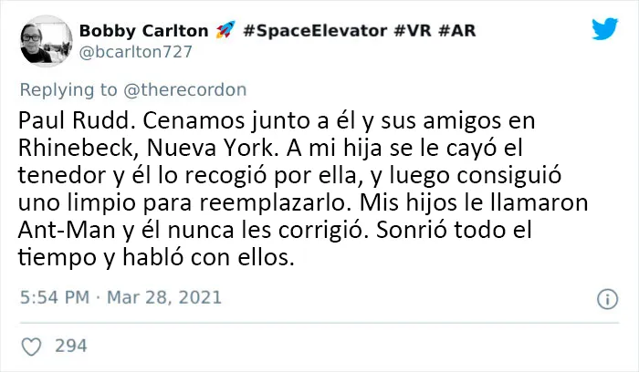 Comparten en Twitter 25 historias de celebridades demostrando ser realmente buenas personas