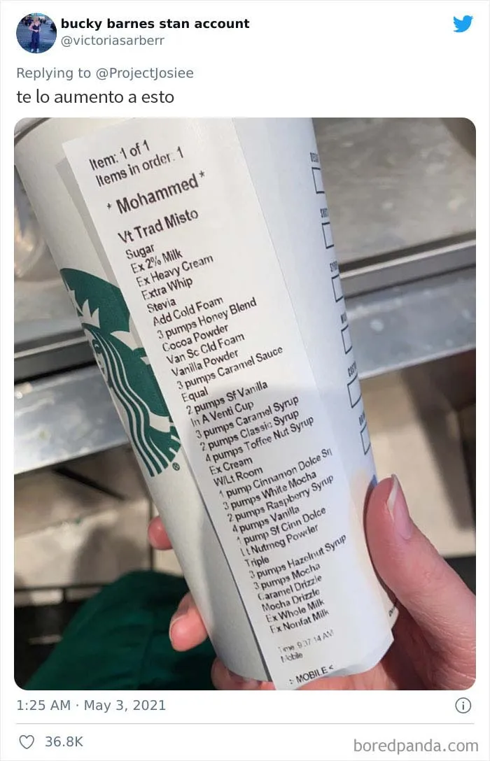 Estos baristas frustrados de Starbucks avergüenzan a los clientes idiotas que piden bebidas "muy extra" (20 fotos)