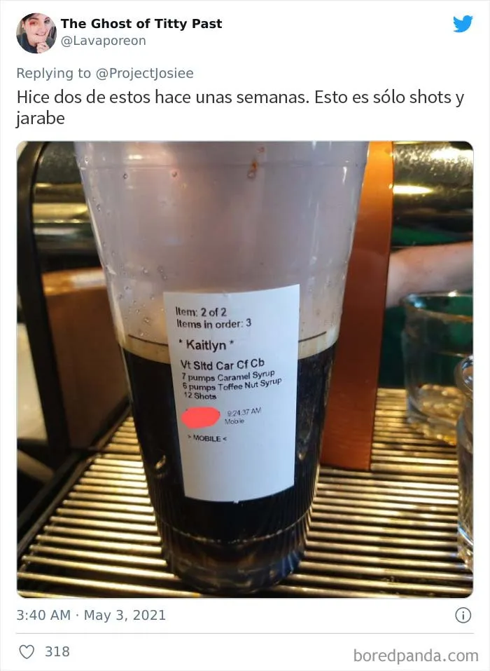 Estos baristas frustrados de Starbucks avergüenzan a los clientes idiotas que piden bebidas "muy extra" (20 fotos)