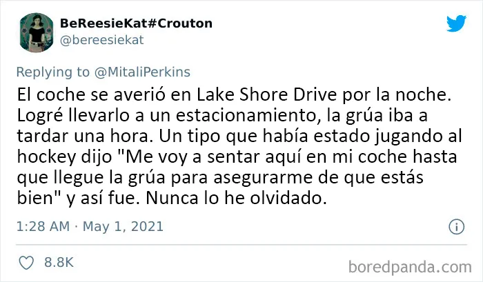 25 Desconocidos que actuaron de forma increíblemente reconfortantes y alegraron el día a la gente