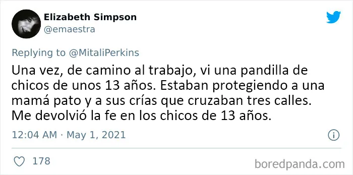 25 Desconocidos que actuaron de forma increíblemente reconfortantes y alegraron el día a la gente