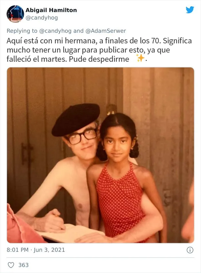 20 Hijos que se dieron cuenta de que sus padres molaban más que ellos y compartieron sus fotos para demostrarlo