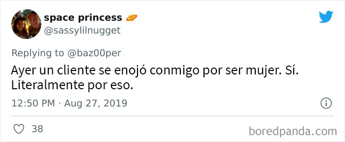20 Personas comparten historias de clientes enojados por las razones más estúpidas