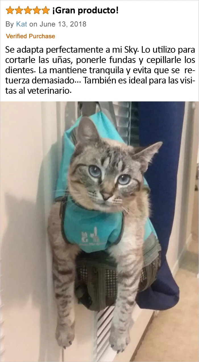 Lo utilizo para cortarle las uñas, ponerle fundas y cepillarle los dientes
