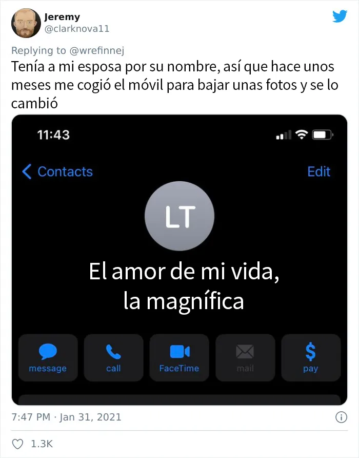 20 Personas que usaron nombres divertidos para salvar contactos en sus móviles