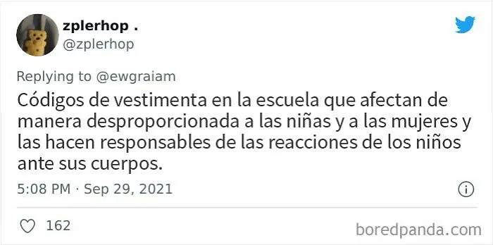 20 Personas comparten "costumbres sociales" que son anticuadas, tóxicas y deberían ser retiradas
