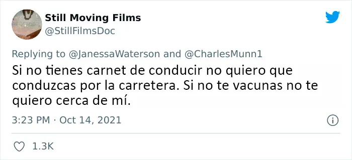 Este hombre pregunta a los vacunados cómo se sienten al "excluir" a los no vacunados, y 20 personas dan respuestas sinceras